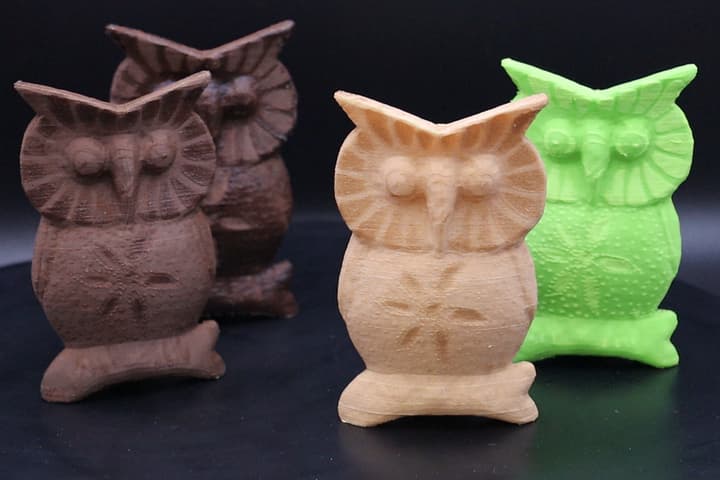 "Speed-modulated ironing" allows people to create 3D-printed objects with varied colors and textures (like the owls pictured here) using only one material