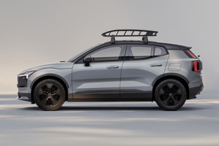 Volvo raised the EX30's ride height, slapped on 18-inch wheels, and added all-wheel drive to turn it into this Cross Country variant